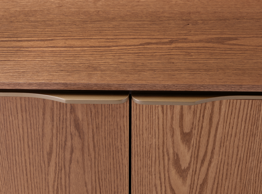 detalhes nas portas do buffet astor