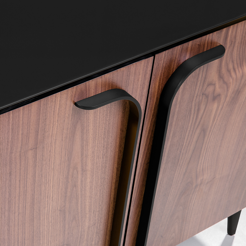 console sense duas portas